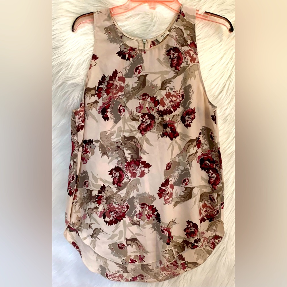 Wilfred Floral Sleeveless Blouse